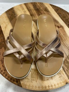 Vionic Metallic Rose Gold Crisscross Toe-Post Sandals